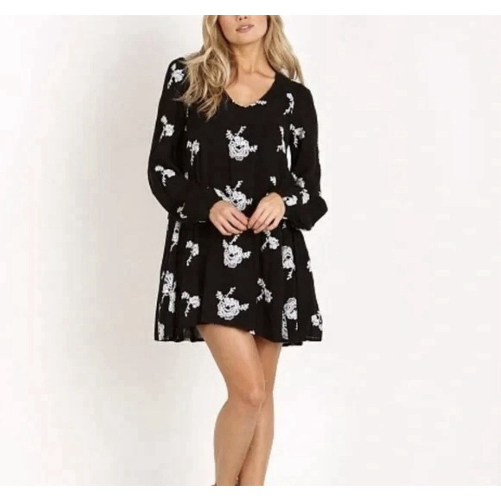 Free People Dress Women's XS Black Embroidered Floral Boho Cotton Shirt Festival